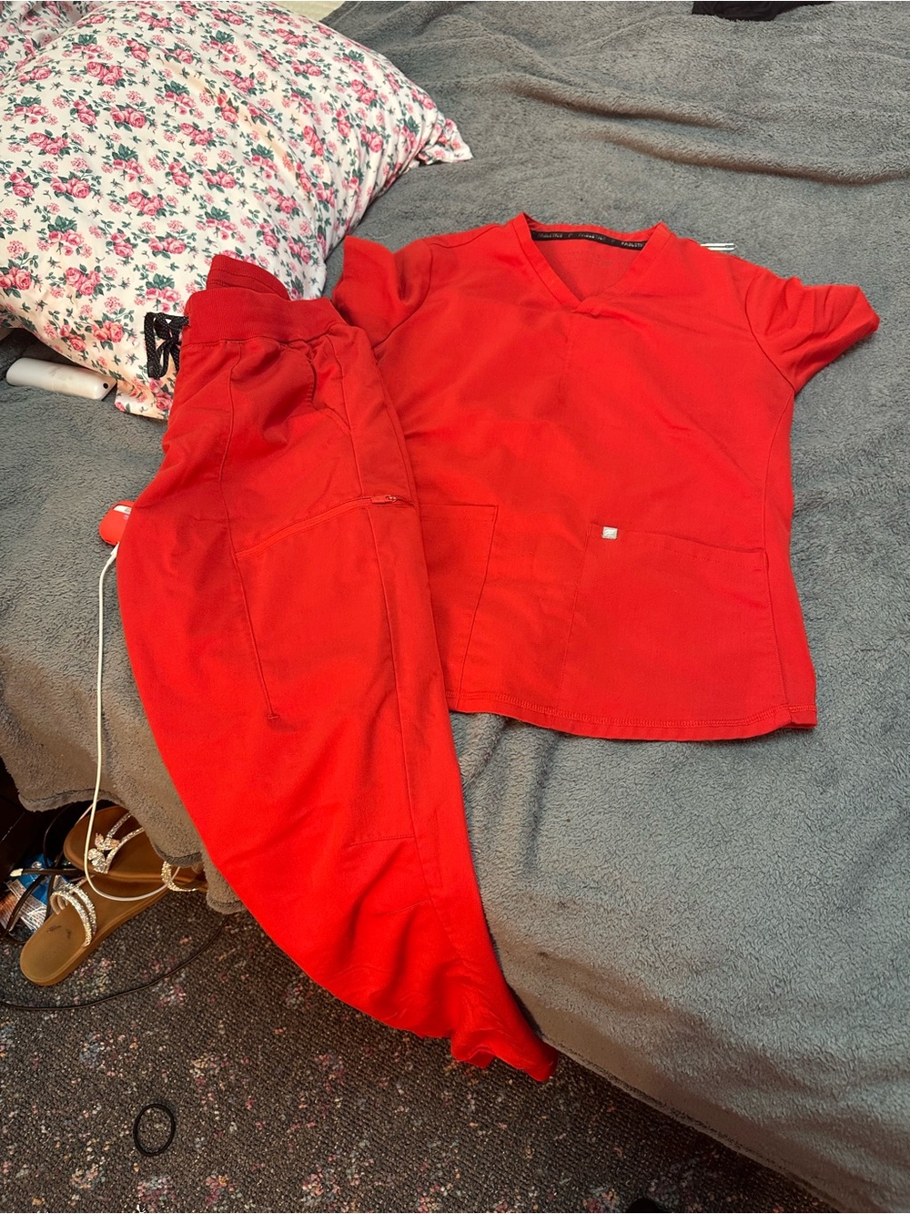 Fabletics Red Women's Scrub Set